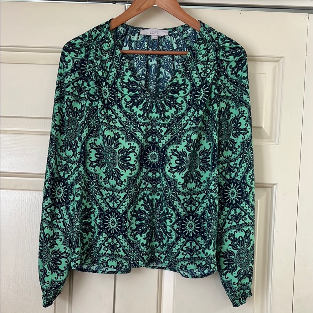 LOFT Blousy Teal and Navy Patterned Blouse with Long elastic band sleeves v-neck